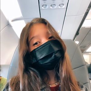 Meet your Posher, Hailey